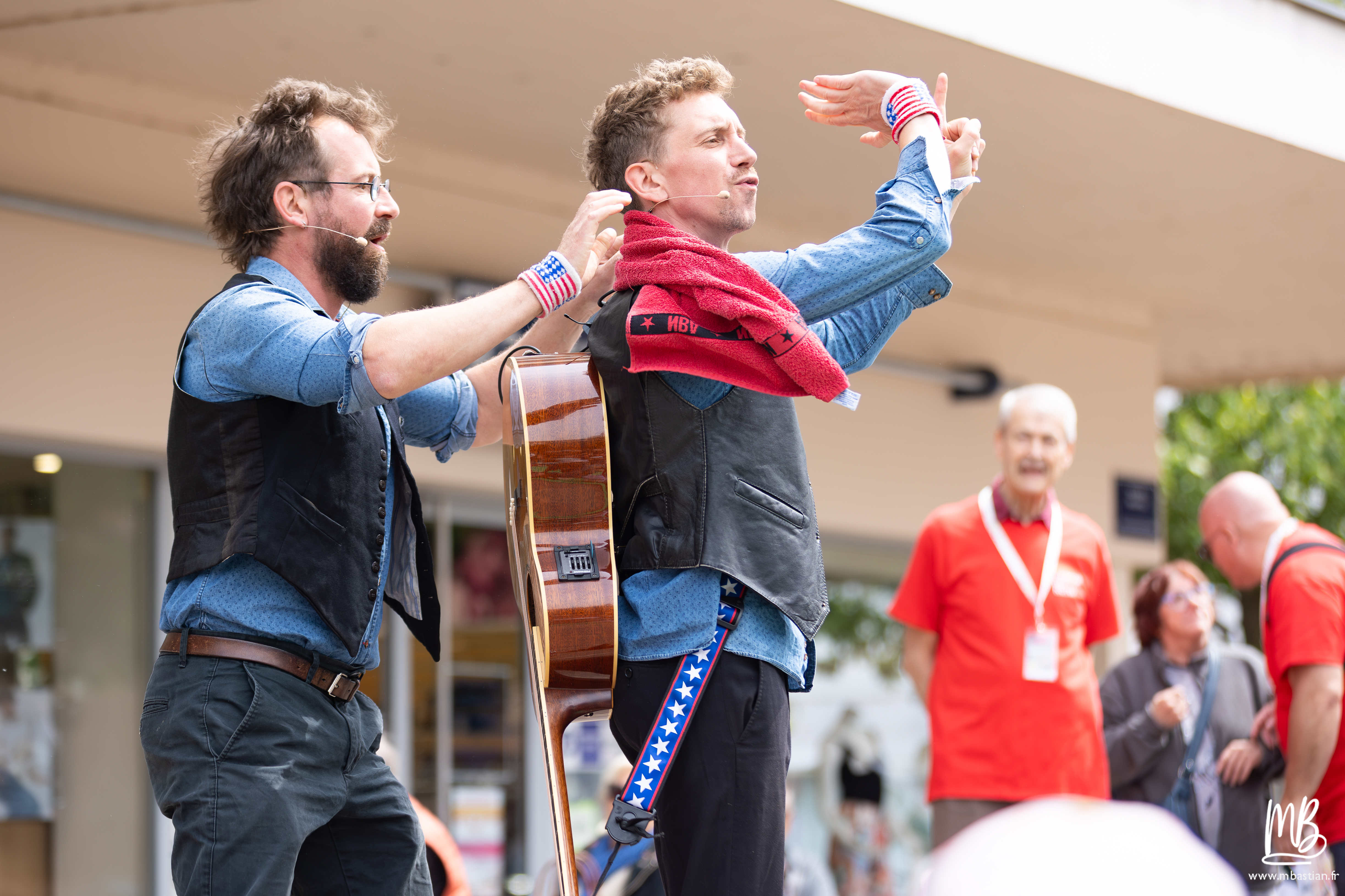 HDN2025 WALTER ET DENIS MB 8